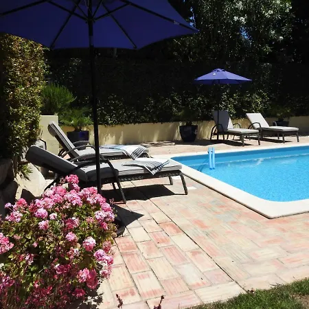 Villa Beautiful 2-bed In Quinta Do With Pool