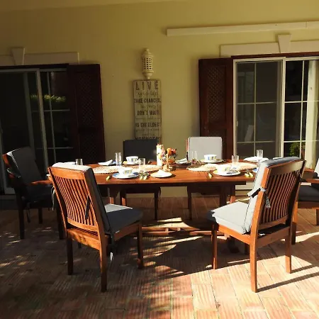 Beautiful 2-bed In Quinta Do With Pool Quinta do Lago