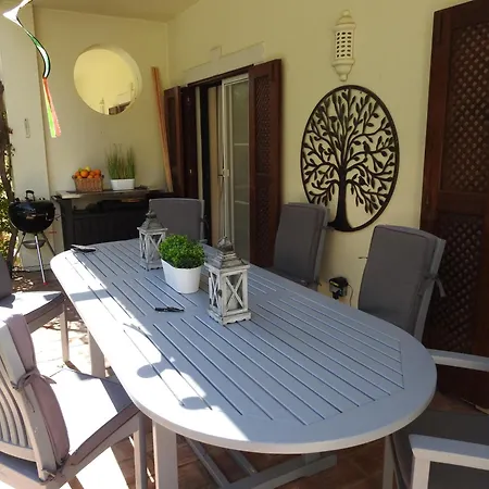 Beautiful 2-bed In Quinta Do With Pool Quinta do Lago